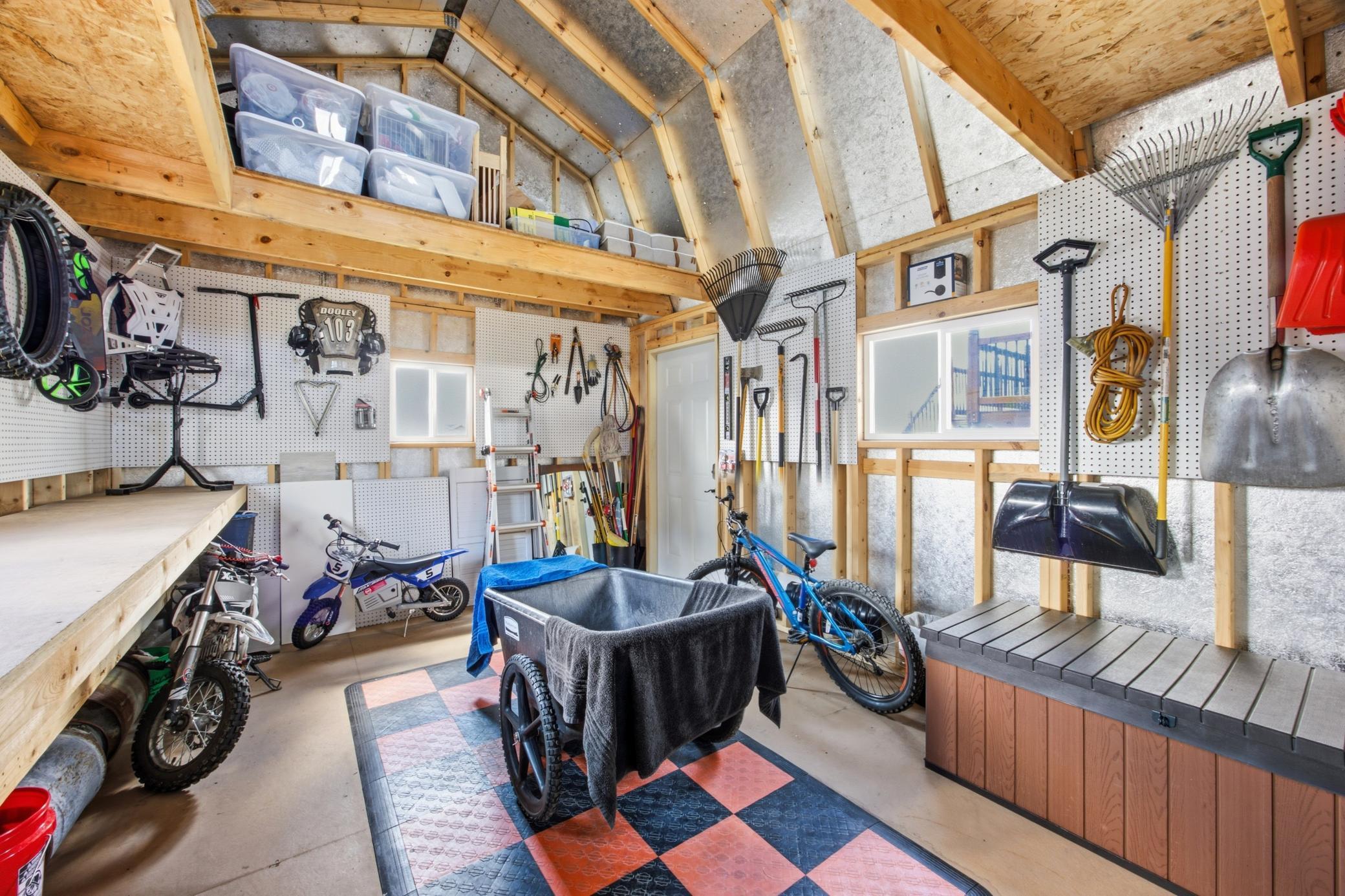 Garage/Shed Interior