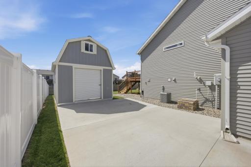 4419 17th Street S, Moorhead, MN 56560