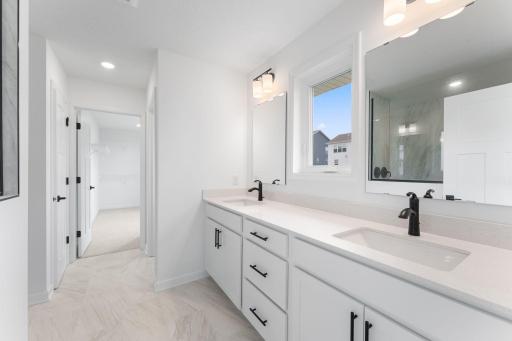 (Photo of a similar home, actual finishes may vary)