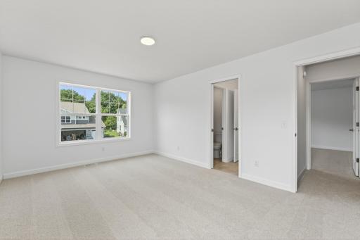 (Photo of a similar home, actual finishes may vary)