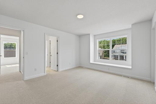 (Photo of a similar home, actual finishes may vary)
