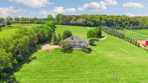 Multiple, perfect spots for the outbuilding of your dreams!