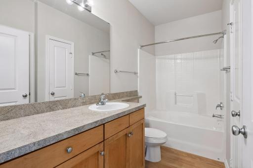 13570 Technology Drive, 2319, Eden Prairie, MN 55344