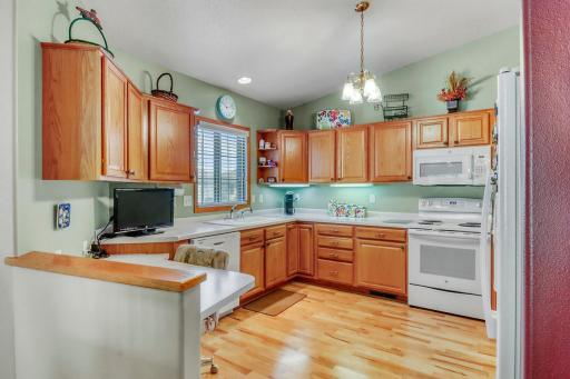 2916 12th Avenue S, Moorhead, MN 56560