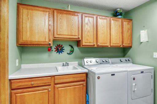2916 12th Avenue S, Moorhead, MN 56560