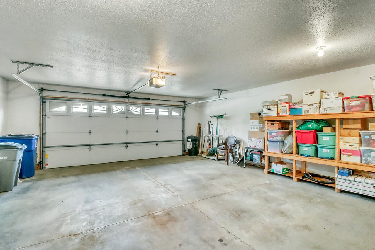 Garage1_2-1280.JPG