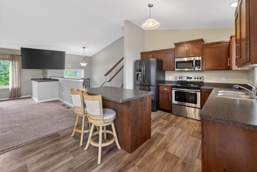 Kitchen w/Center Island