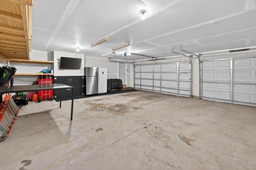 3 car garage