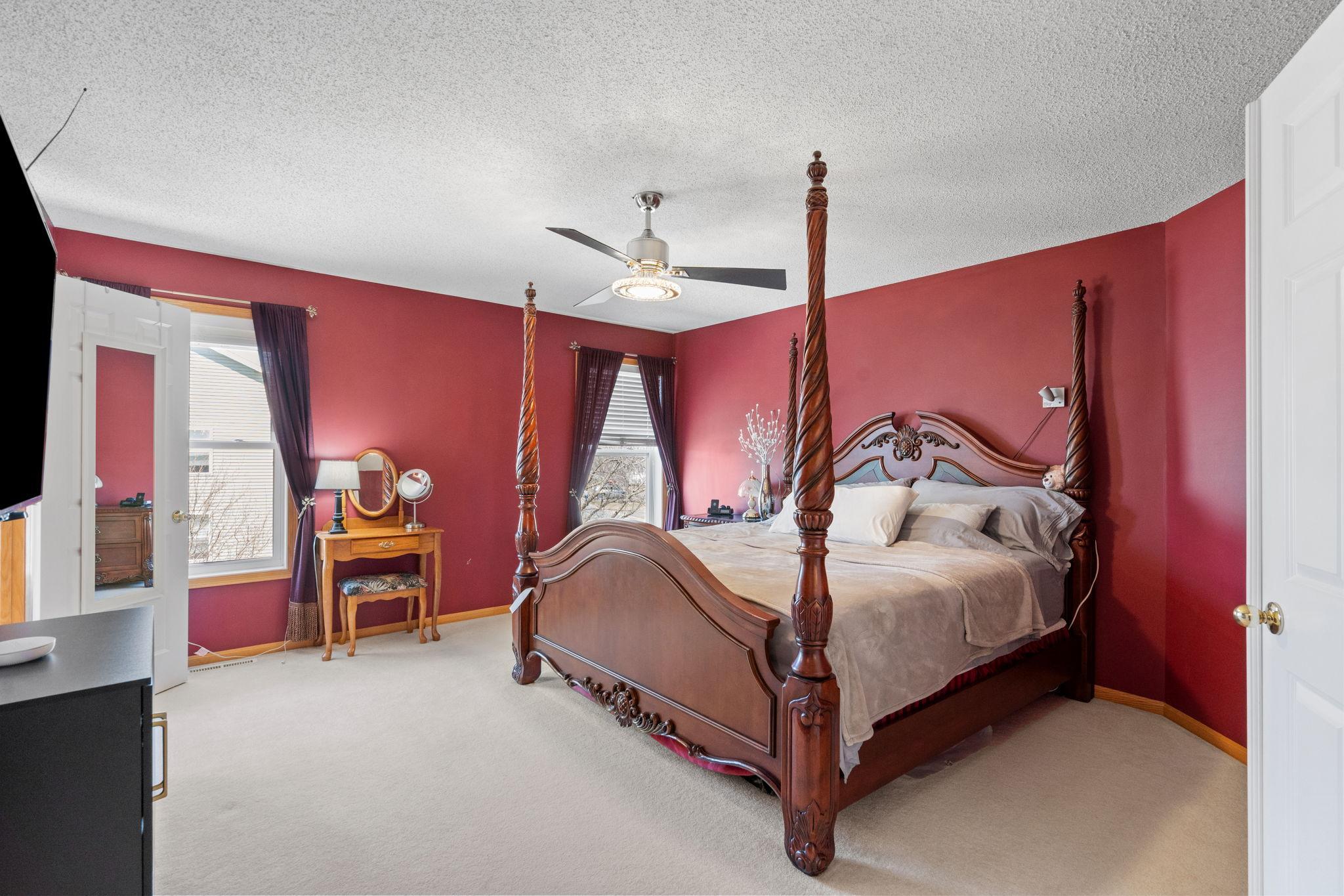 Upper Level Primary Suite
