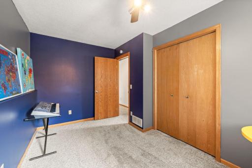 550 Mckinley Street, Anoka, MN 55303