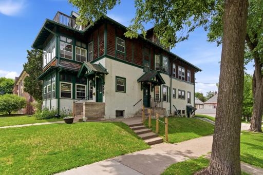 301 W 22nd Street, Minneapolis, MN 55404