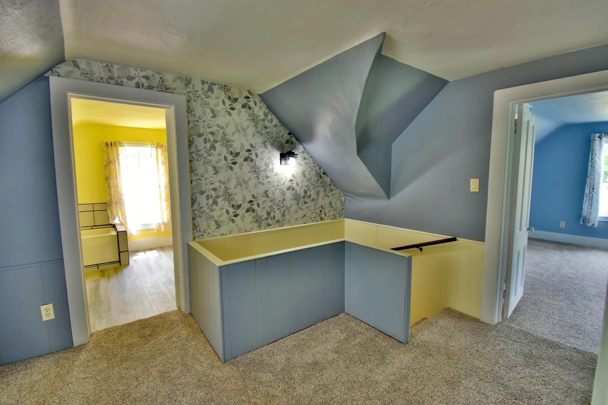 Upper level has brand new carpeting throughout, and an updated 3/4 bathroom