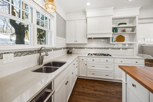 185 W Lake Street, Excelsior, MN 55331