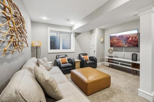 185 W Lake Street, Excelsior, MN 55331