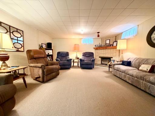 1801 S Shore Drive, Worthington, MN 56187