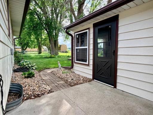 1801 S Shore Drive, Worthington, MN 56187