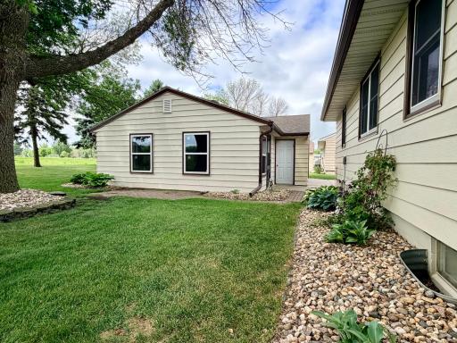 1801 S Shore Drive, Worthington, MN 56187