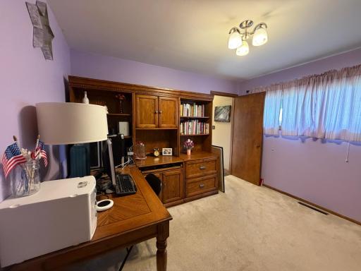 425 W Dodge Street, Luverne, MN 56156