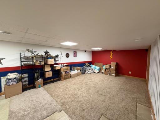 425 W Dodge Street, Luverne, MN 56156