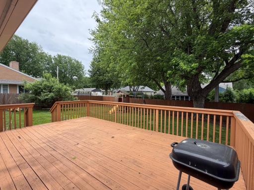 425 W Dodge Street, Luverne, MN 56156