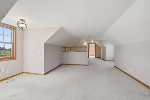 30224 Lexington Road, Le Sueur, MN 56058