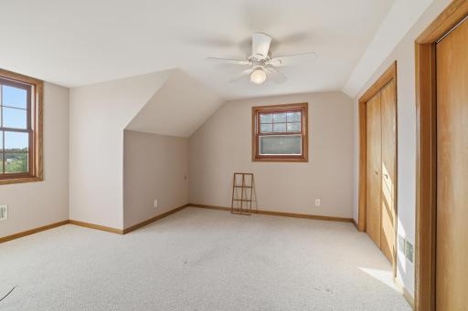 30224 Lexington Road, Le Sueur, MN 56058