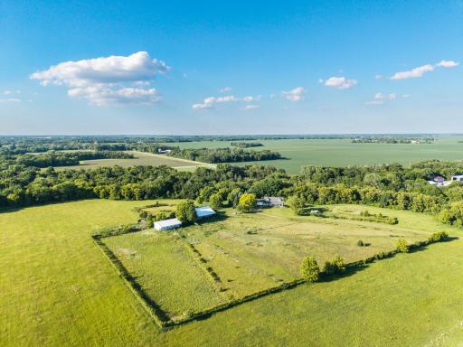 30224 Lexington Road, Le Sueur, MN 56058