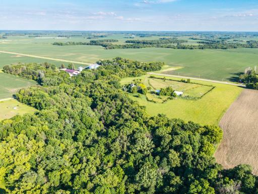 30224 Lexington Road, Le Sueur, MN 56058