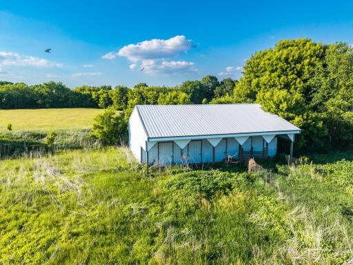 30224 Lexington Road, Le Sueur, MN 56058