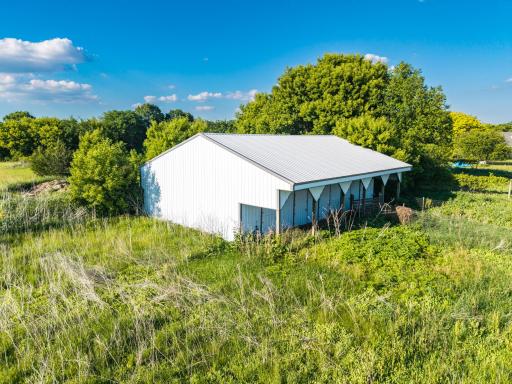 30224 Lexington Road, Le Sueur, MN 56058