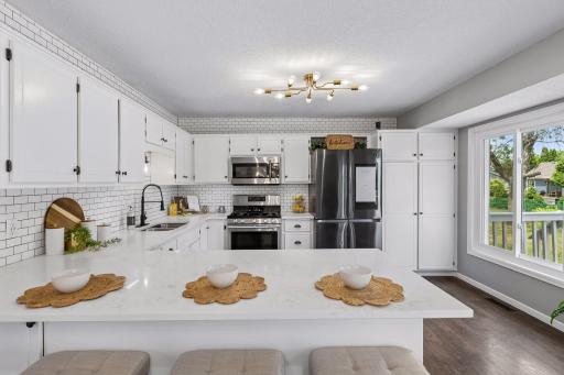 8906 Woodhall Crossing N, Minneapolis, MN 55443