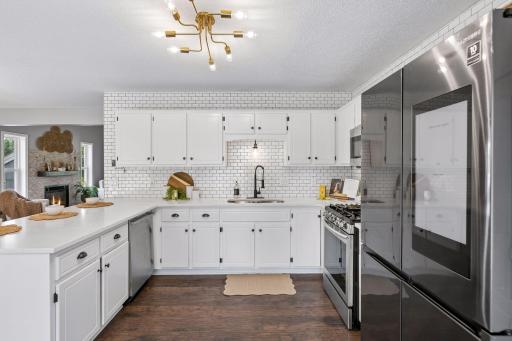 8906 Woodhall Crossing N, Minneapolis, MN 55443