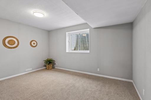 8906 Woodhall Crossing N, Minneapolis, MN 55443