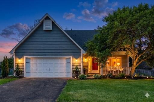 8906 Woodhall Crossing N, Minneapolis, MN 55443