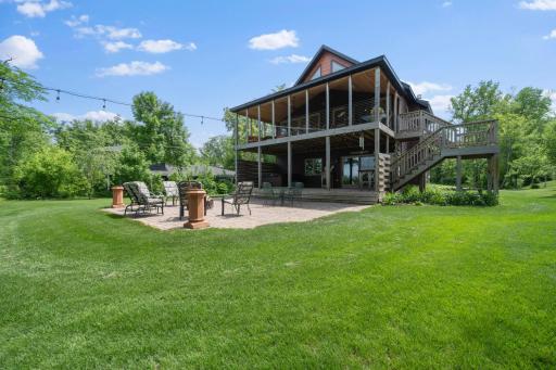 2 covered Decks With Views Of The Lake