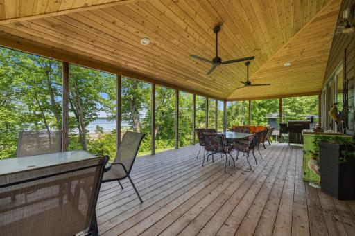 Upper Deck With Great Views Of The Lake