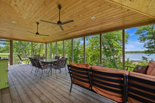 Upper Deck 30x13