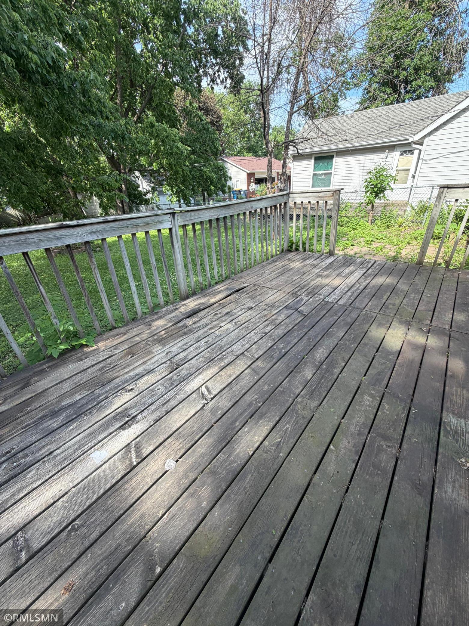 Spacious Deck to enjoy grilling or hanging out