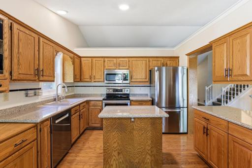 2176 Leyland Alcove, Woodbury, MN 55125