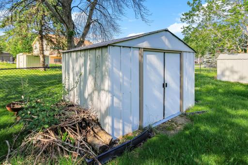 2176 Leyland Alcove, Woodbury, MN 55125