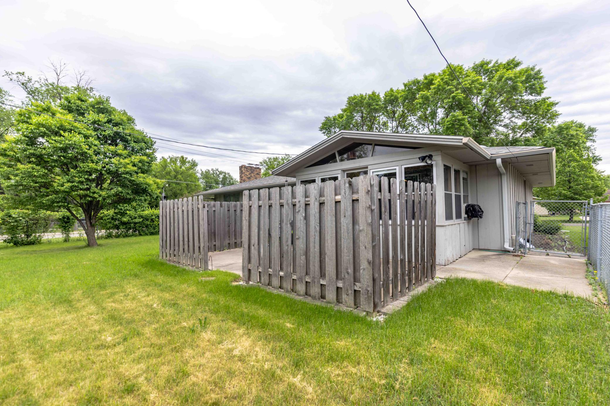 501 23rd Ave S Fargo-10.jpg