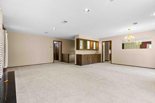 501 23rd Avenue S, Fargo, ND 58103