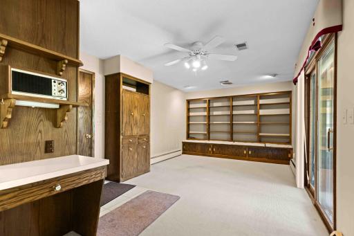 501 23rd Avenue S, Fargo, ND 58103