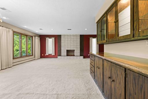 501 23rd Avenue S, Fargo, ND 58103