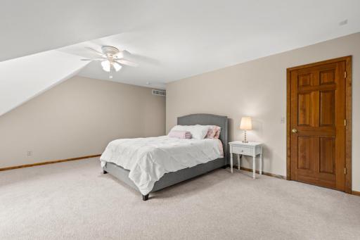 365 Pleasant View Road, Chanhassen, MN 55317