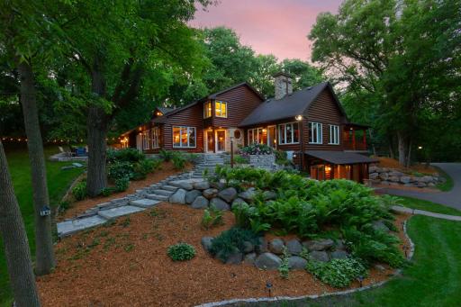365 Pleasant View Road, Chanhassen, MN 55317