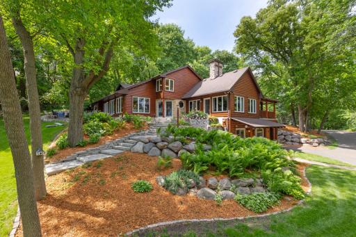 365 Pleasant View Road, Chanhassen, MN 55317