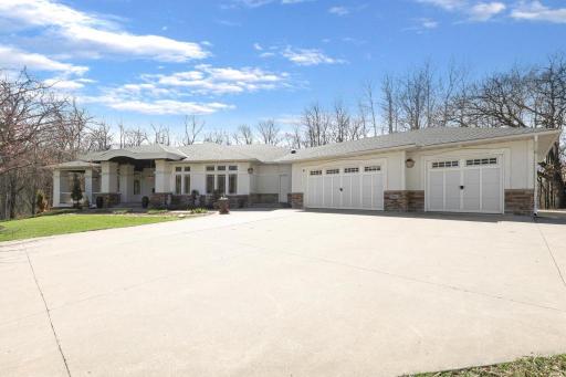 9401 Elm Court, Prior Lake, MN 55372