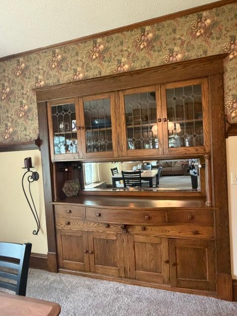 Dining room hutch.JPG