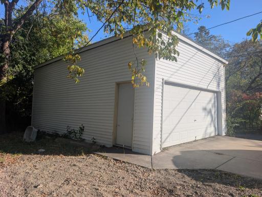 880 Jackson Street, Saint Paul, MN 55117